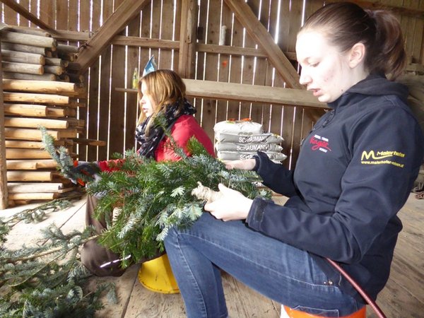 Maibaum holen & Kranzbinden