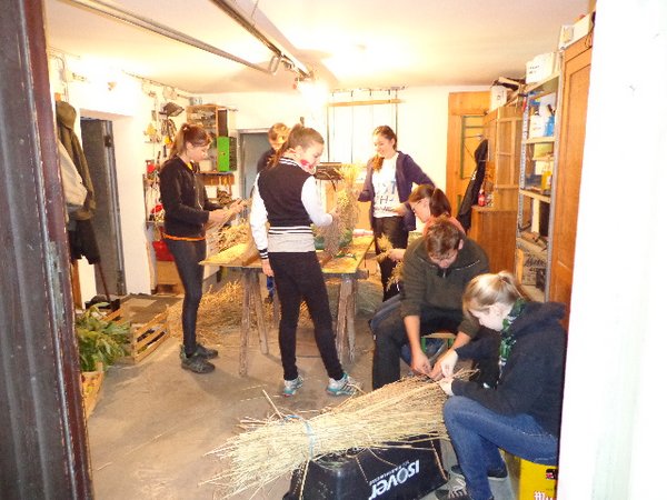 Erntedankkrone binden